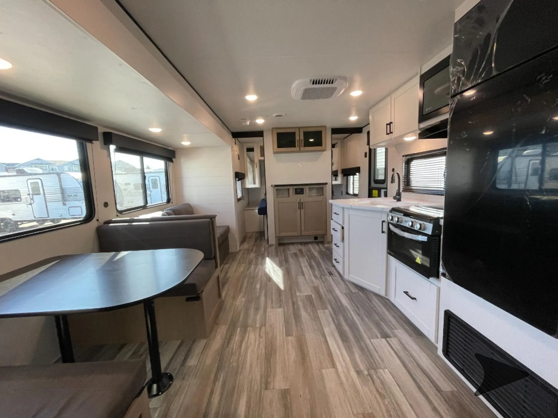 2026 Jayco Jay Flight SLX 261BHSW - Photo 4