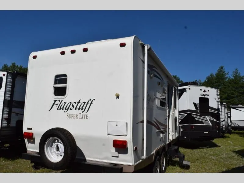 2008 Forest River RV Flagstaff 23FBS - Photo 4