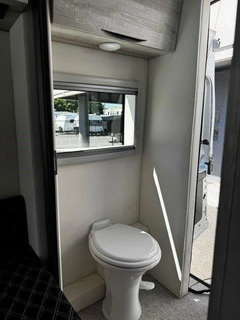 2027 Chinook RV Bayside TB, Photos photo 20