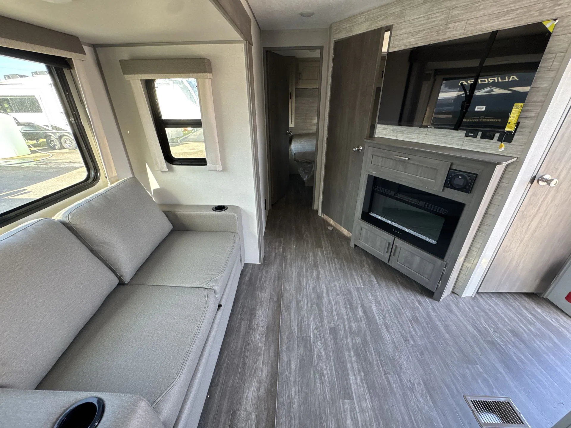 2026 Forest River Aurora 29TQS — Photo 7