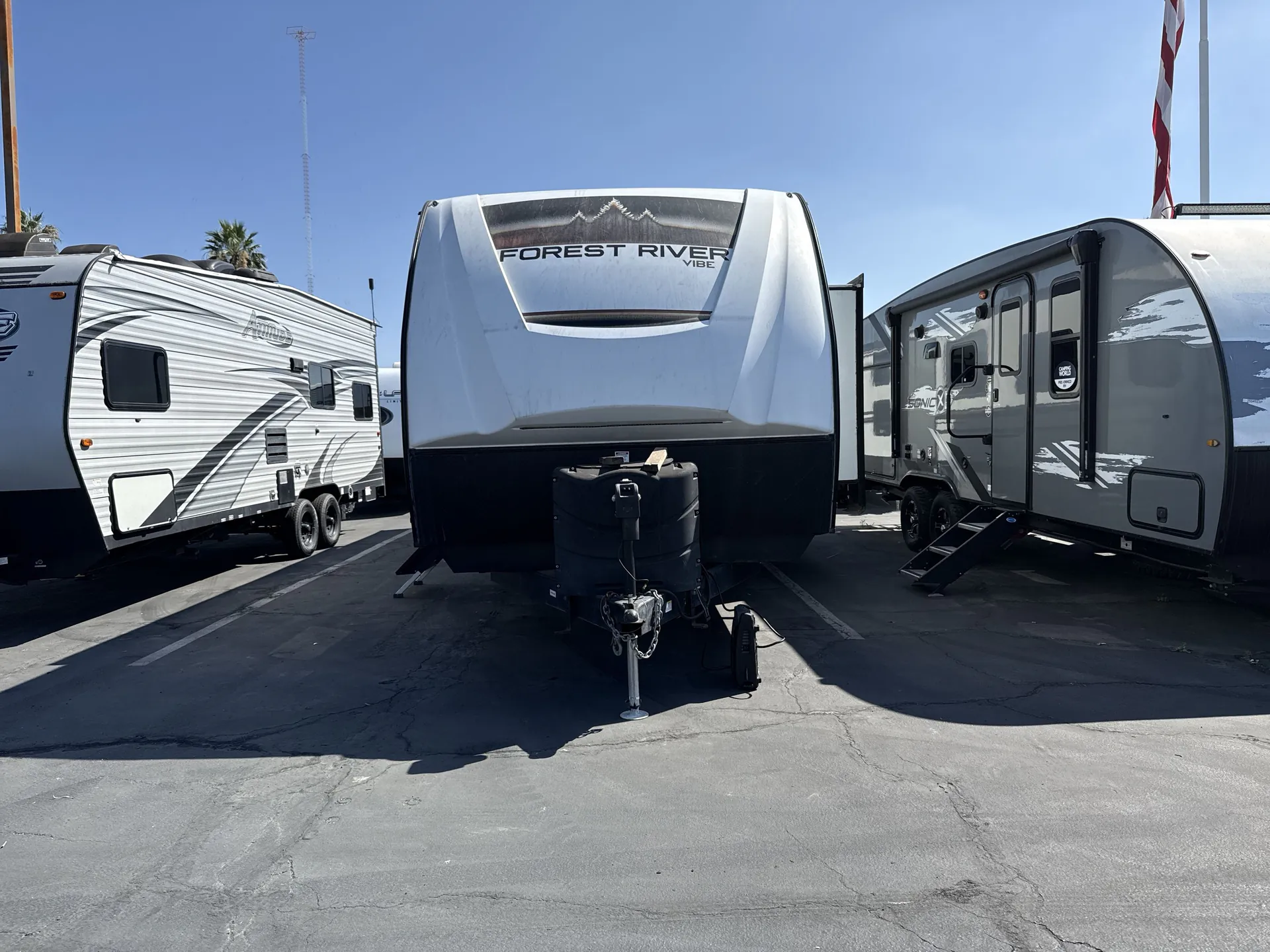 2019 Forest River Vibe 31BH — front