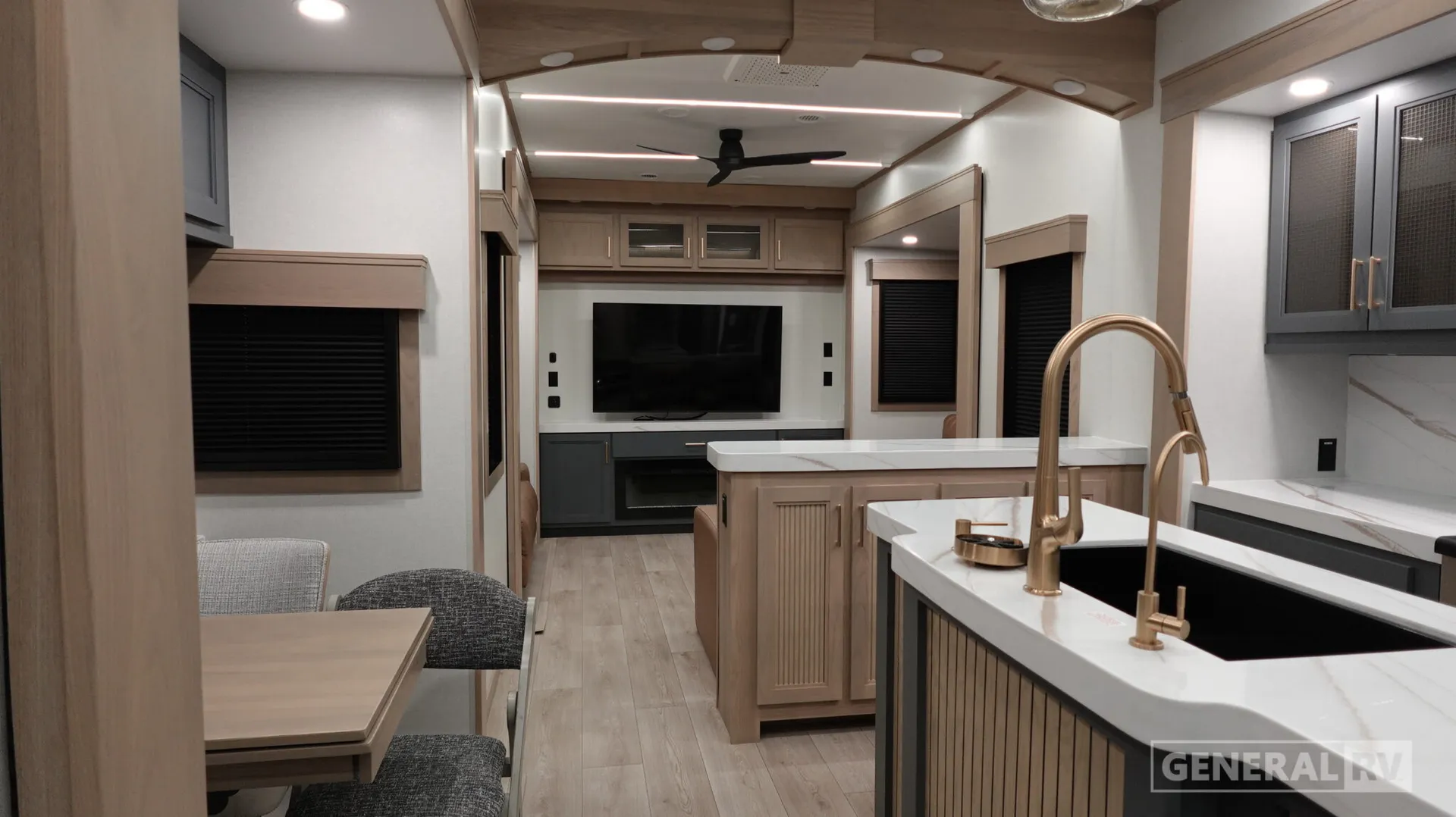 2026 Crossroads RV Redwood 415RD - Photo 3