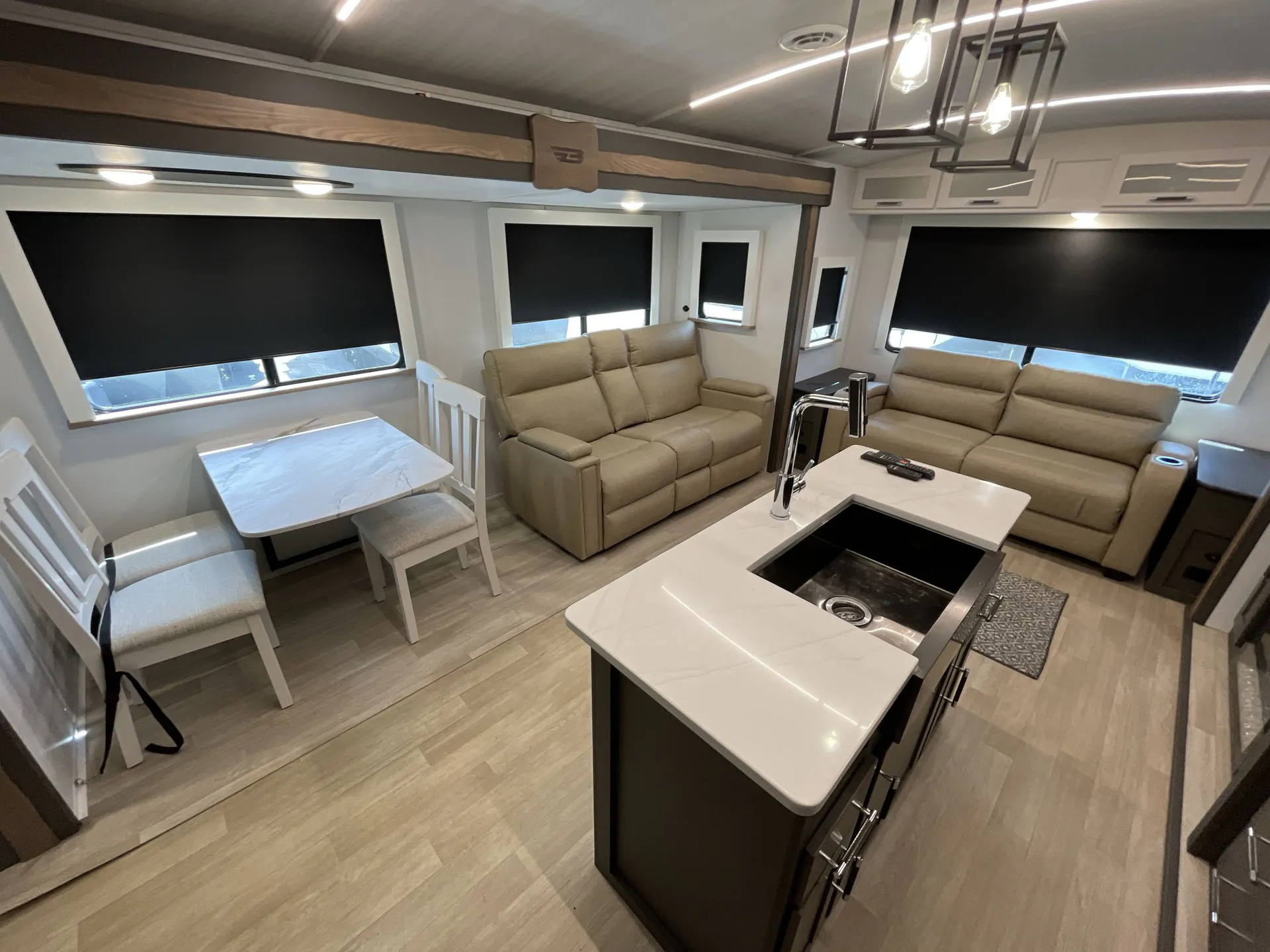 2025 Keystone Bullet 310RES — living area main