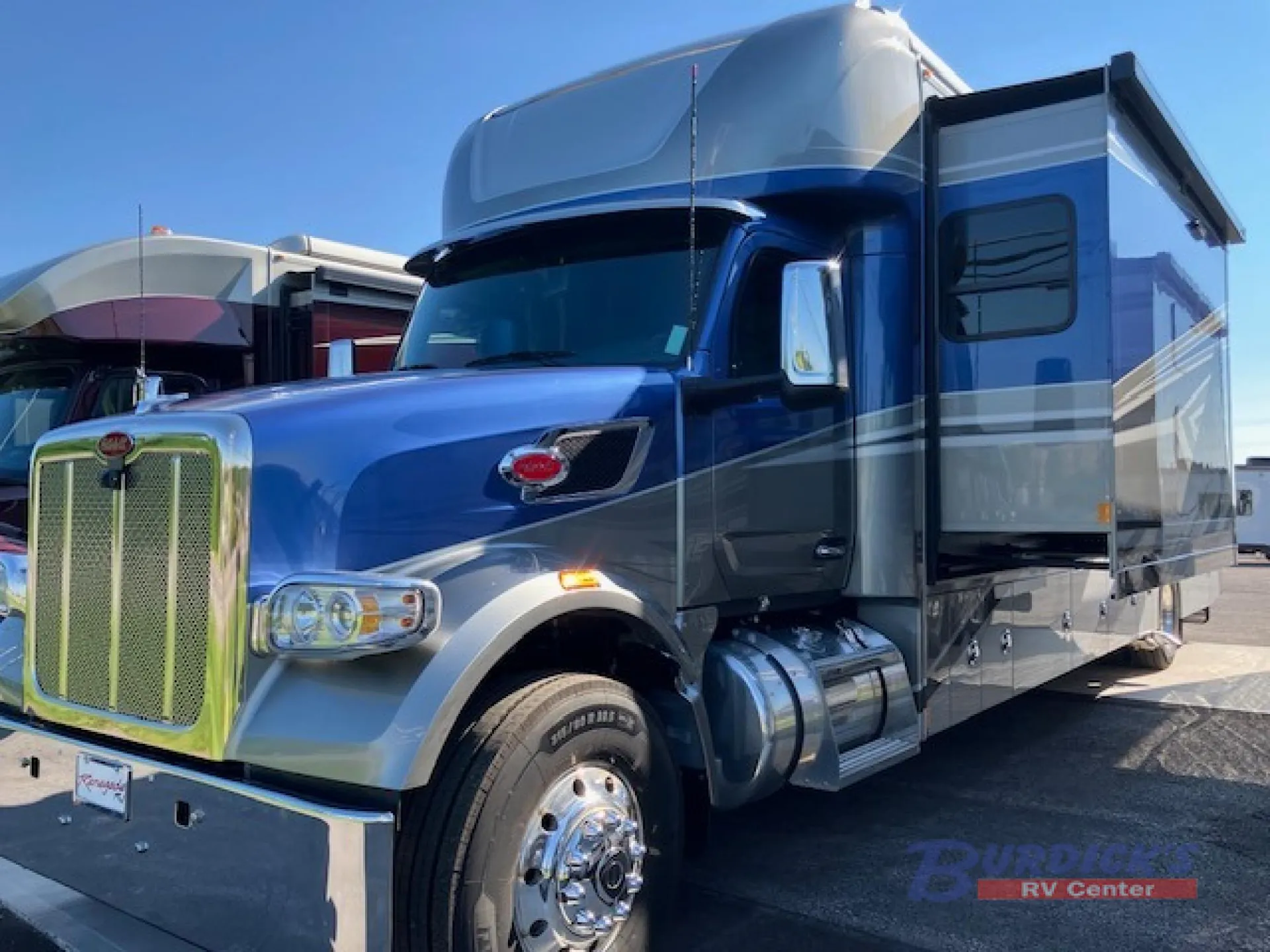2027 Renegade RV Explorer 40EBH - Photo 4