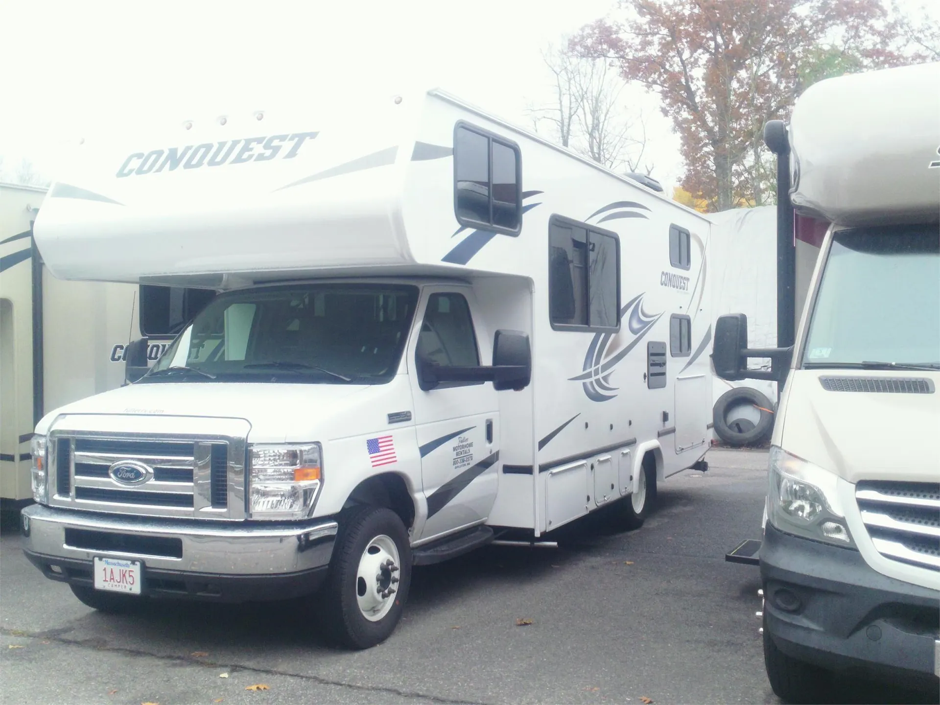 2022 Gulf Stream Conquest Class C 6256 - Photo 4