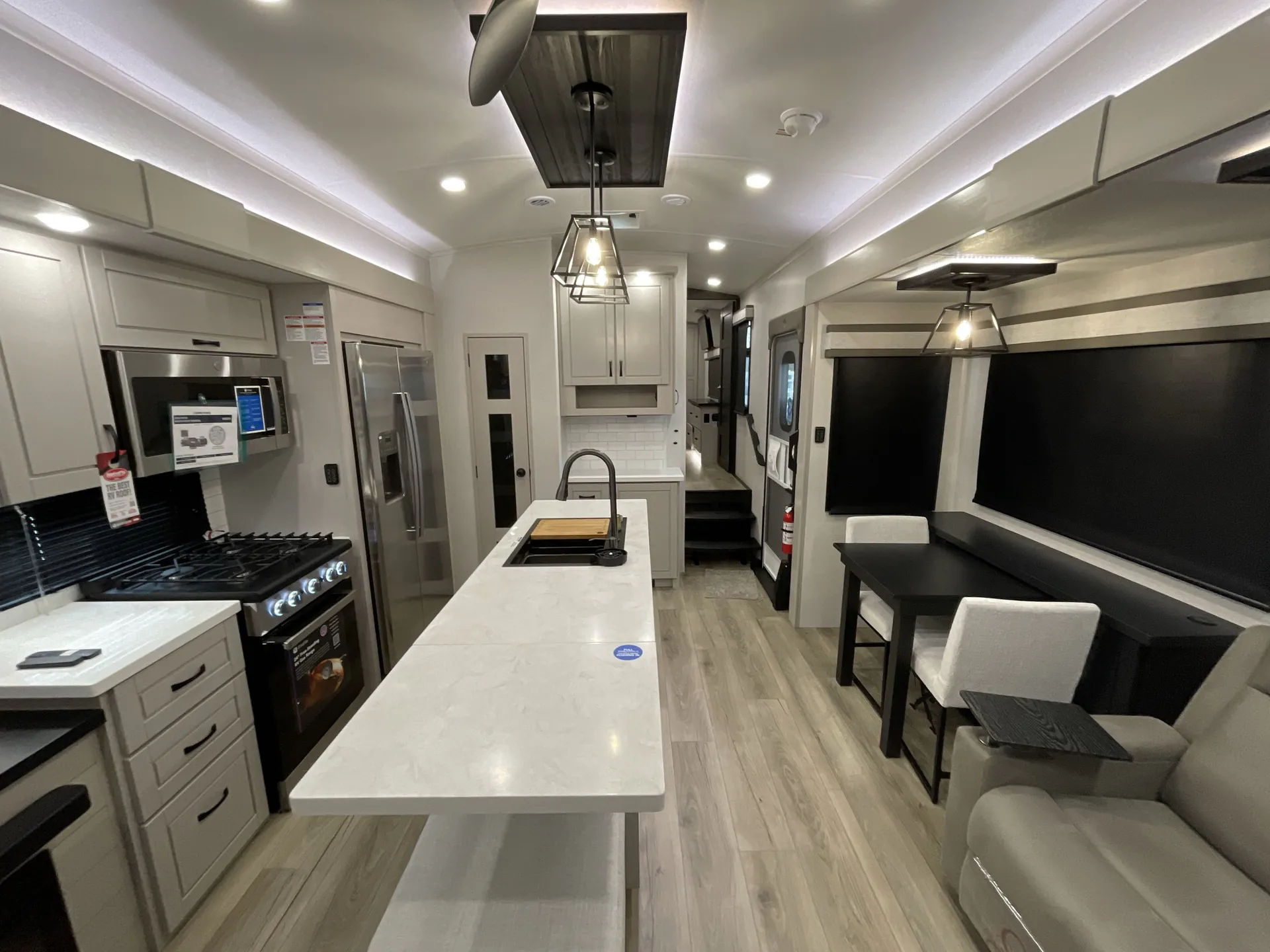 2026 Jayco North Point 390CKDS — living area main