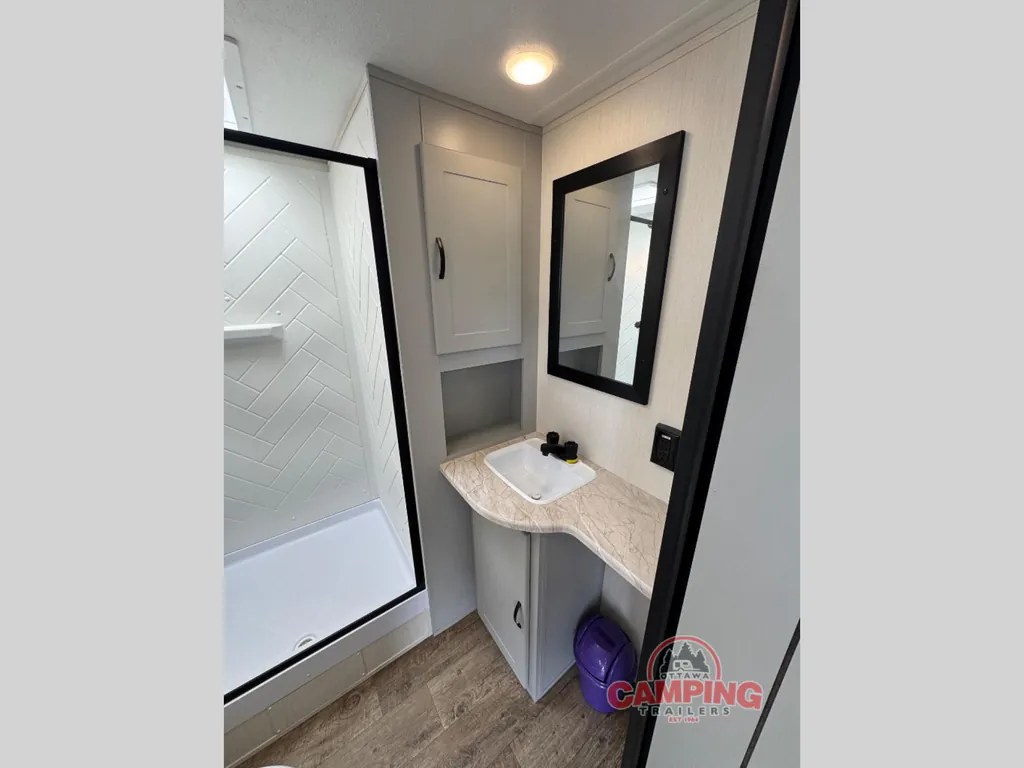 2022 Forest River Vibe 26RK, Photos photo 9