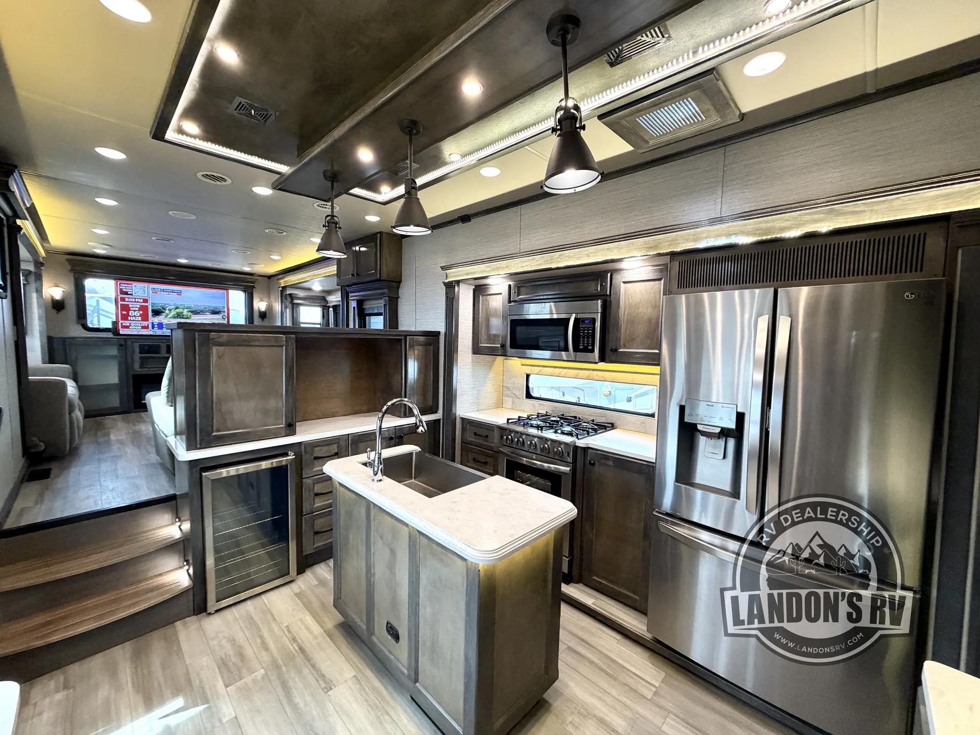 2022 Vanleigh Beacon 42RDB - Photo 2