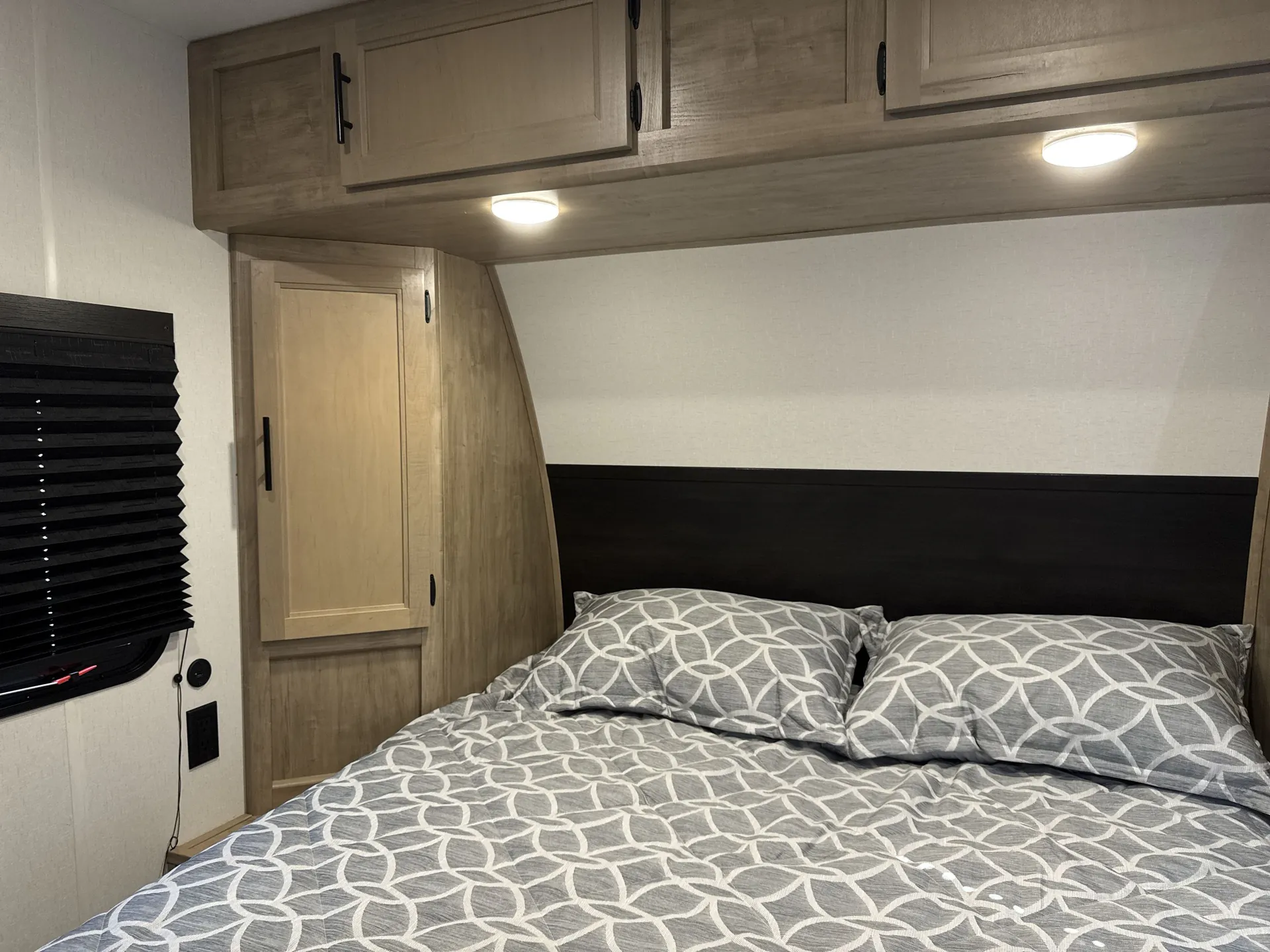 2027 Forest River Cherokee Wolf Pup 17SC — bedroom