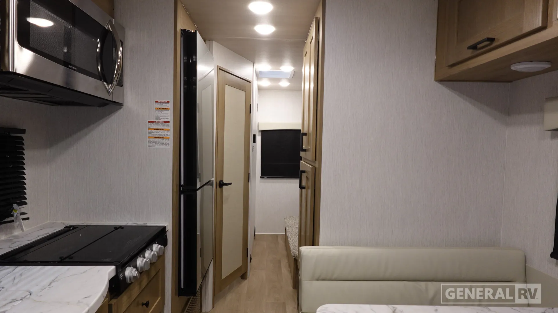 2027 NeXus RV Triumph Sport 22TS - Photo 3