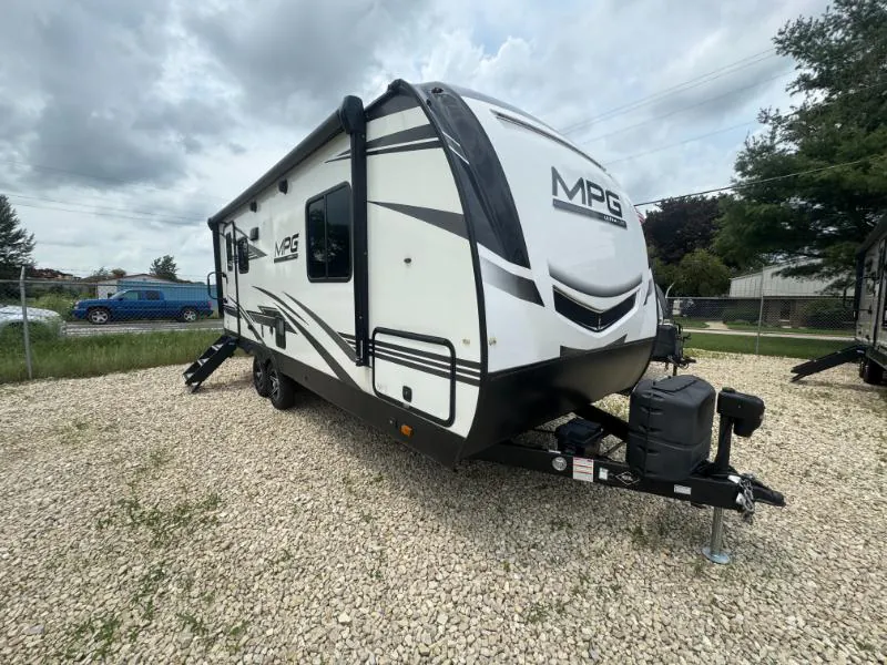 2021 Cruiser RV MPG 2100RB - Photo 2