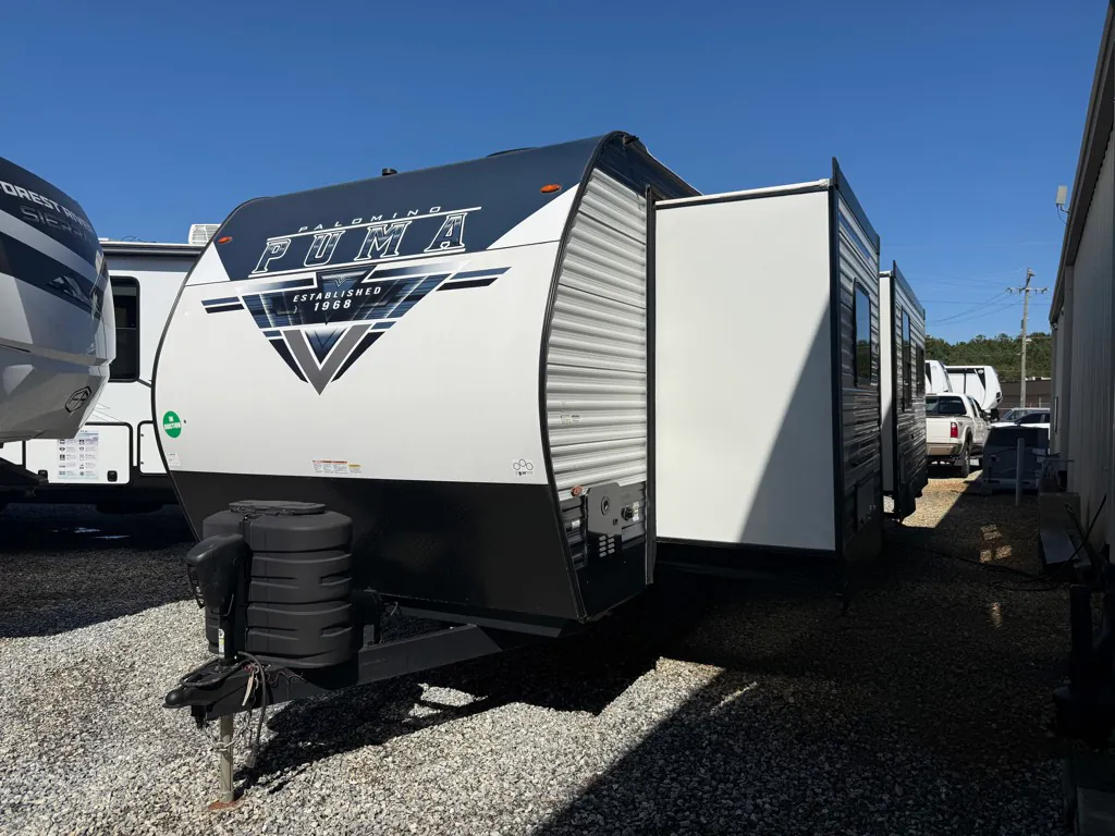 2024 Palomino Puma 27RBDS - Photo 3