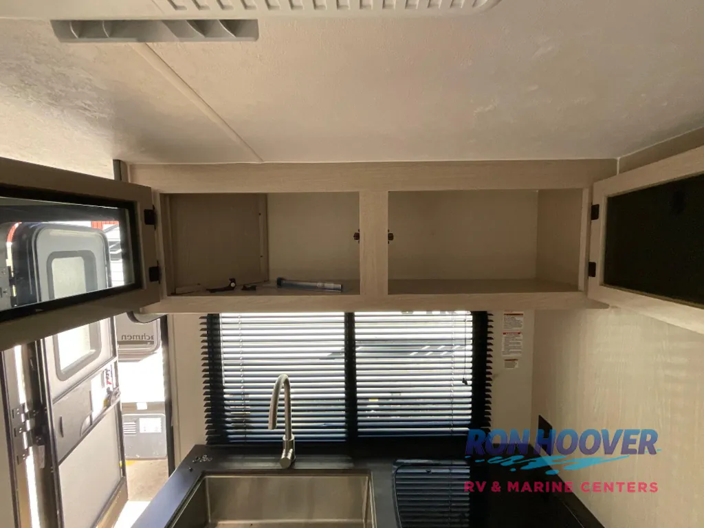2024 Coachmen Apex Nano 191RBS, Photos photo 6