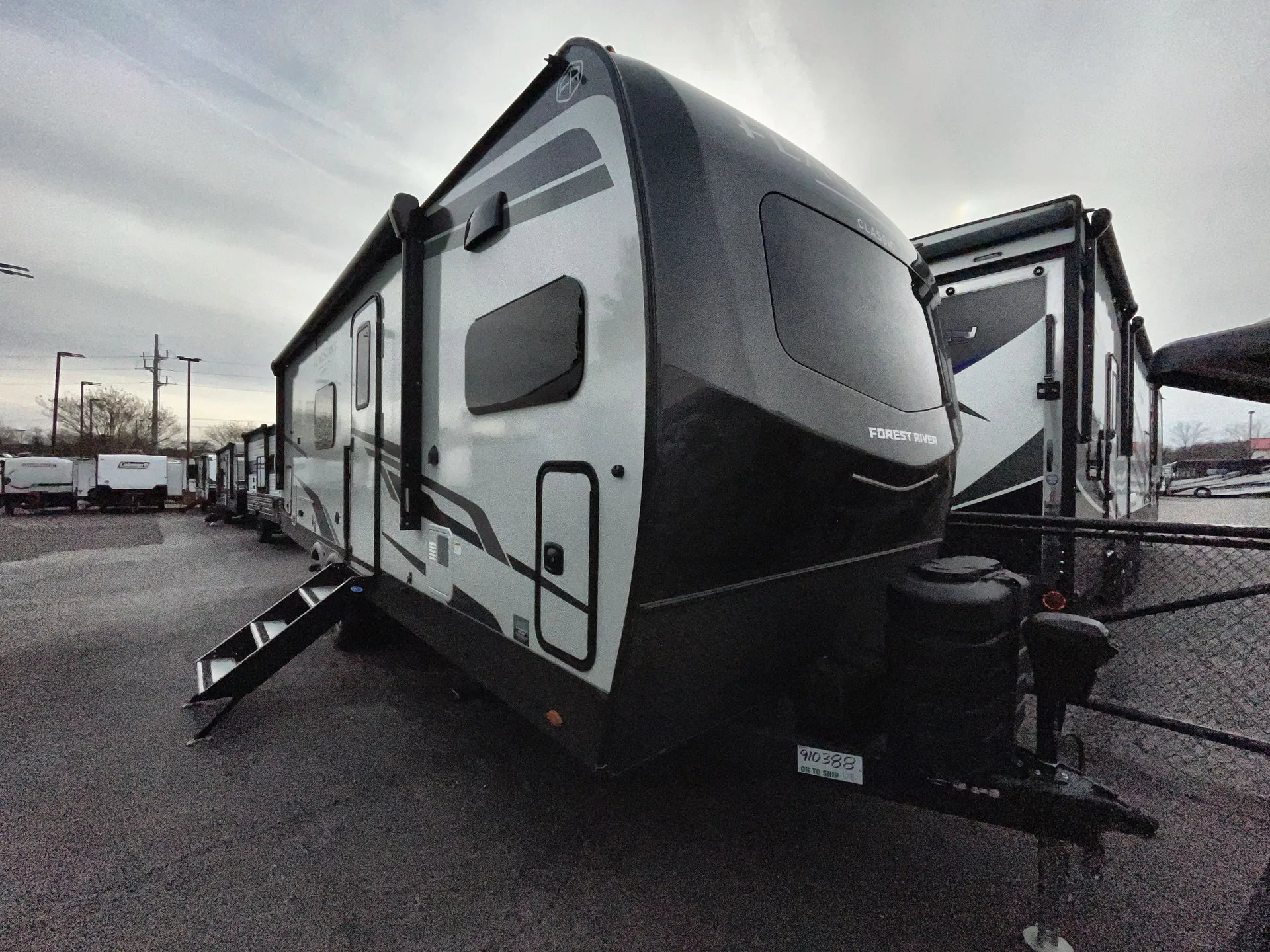 2026 Forest River Flagstaff Classic 826MBR — front