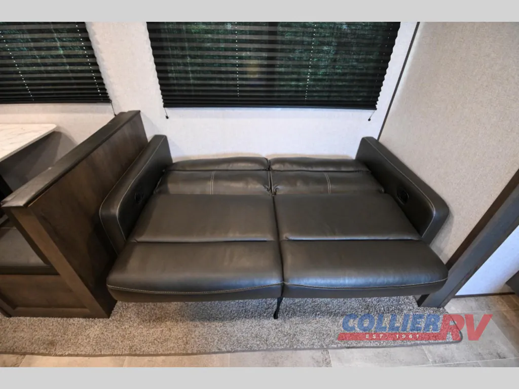 2021 Dutchmen Coleman Lantern 263BH, Photos photo 27