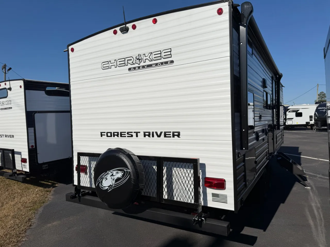 2026 Forest River Cherokee Grey Wolf 23MS — Photo 6
