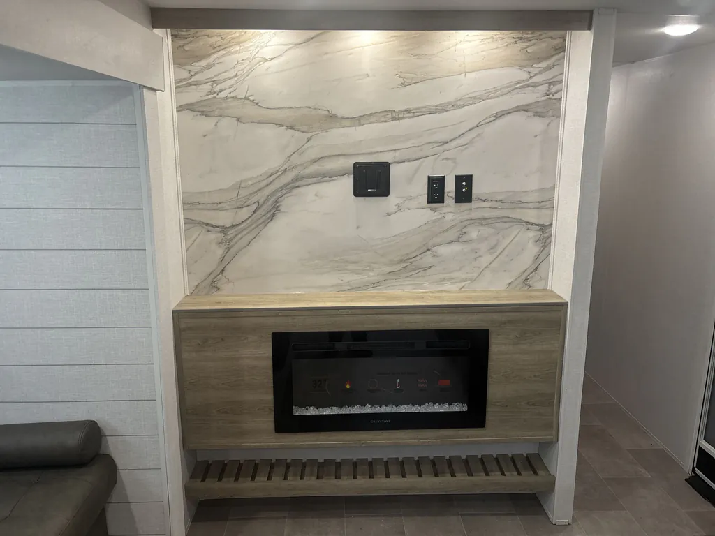 2026 Forest River Airelume 270, Photos photo 14