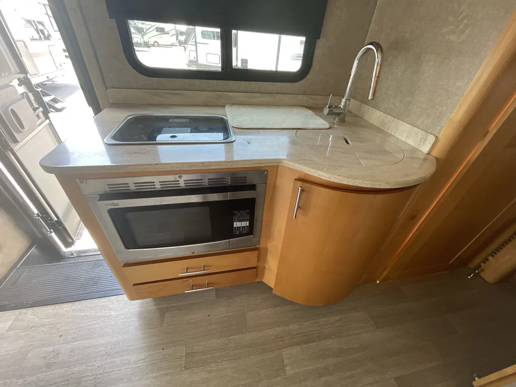 2018 Tiffin Wayfarer 24 TW, Photos photo 11