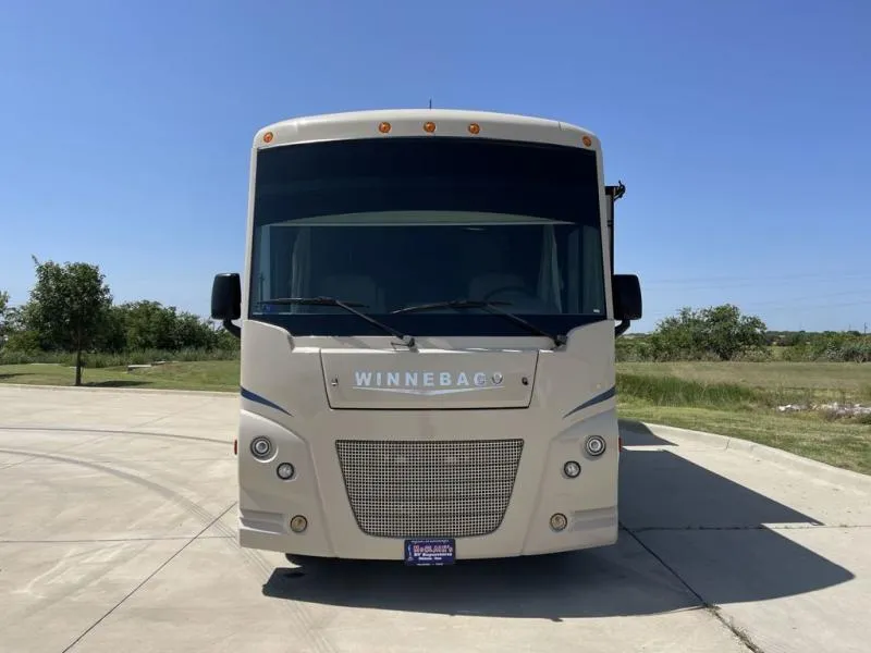 2018 Winnebago Vista 27P - Photo 4