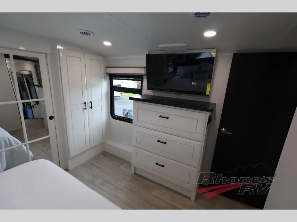 2027 Jayco Pinnacle 32RLTS, Photos photo 22