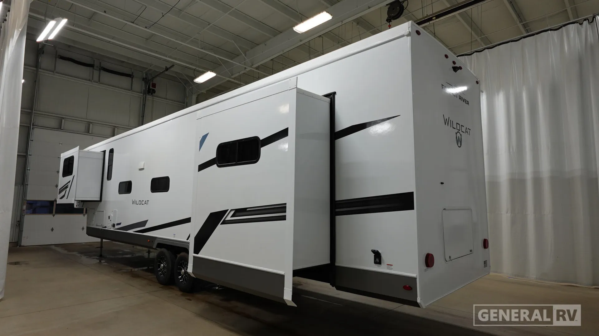 2026 Forest River Wildcat 35FL - Photo 4