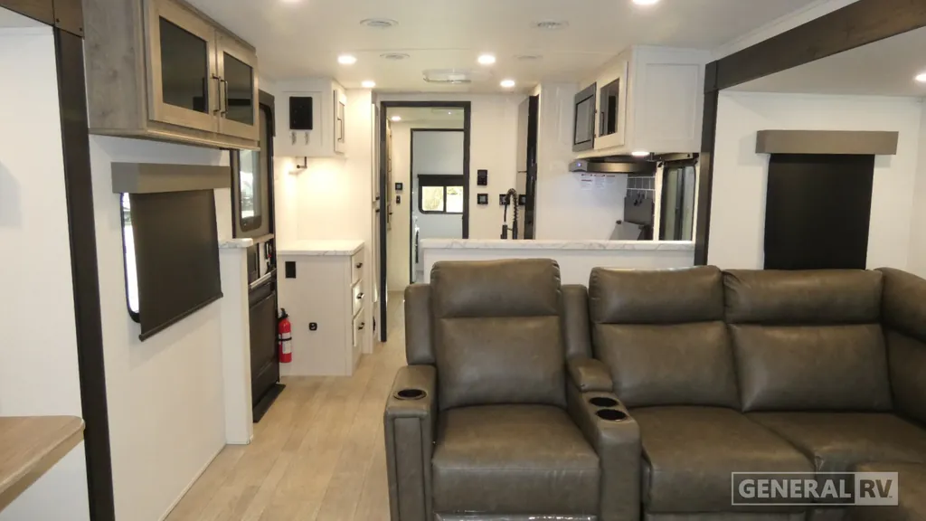 2027 Forest River Solaire 3300FLBS, Photos photo 2