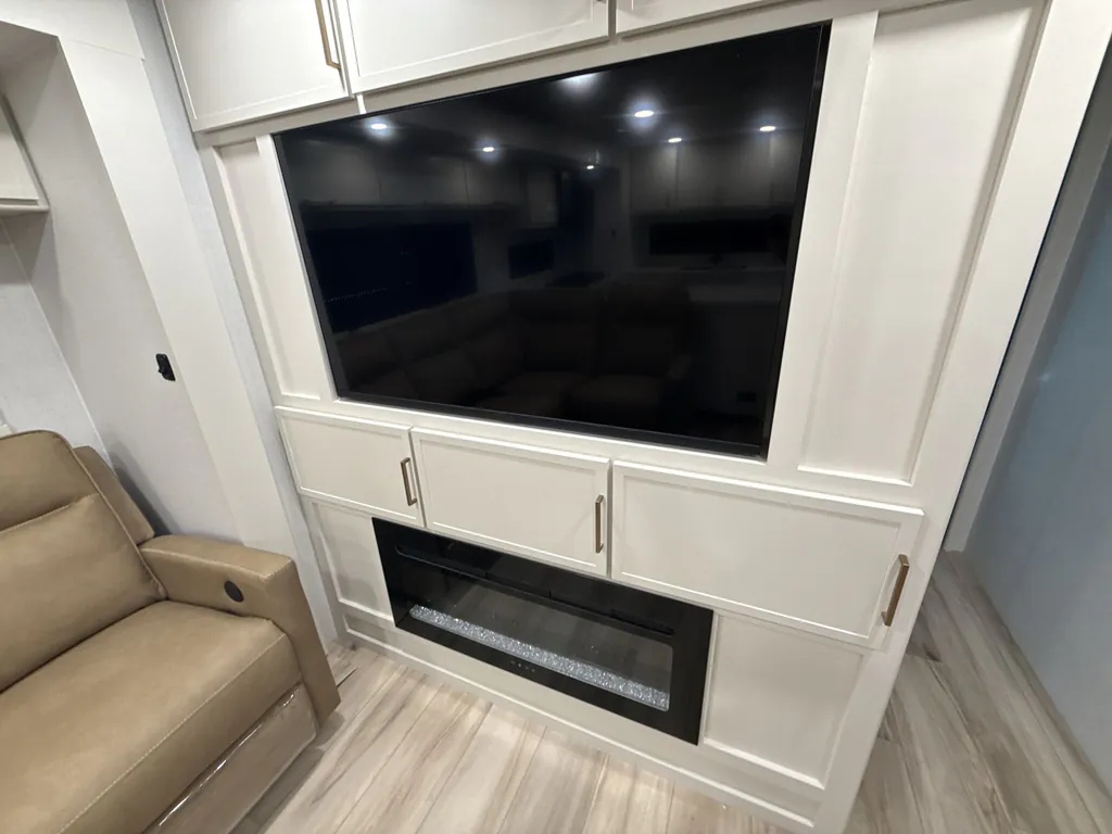2026 Brinkley Model I 280, Photos photo 9