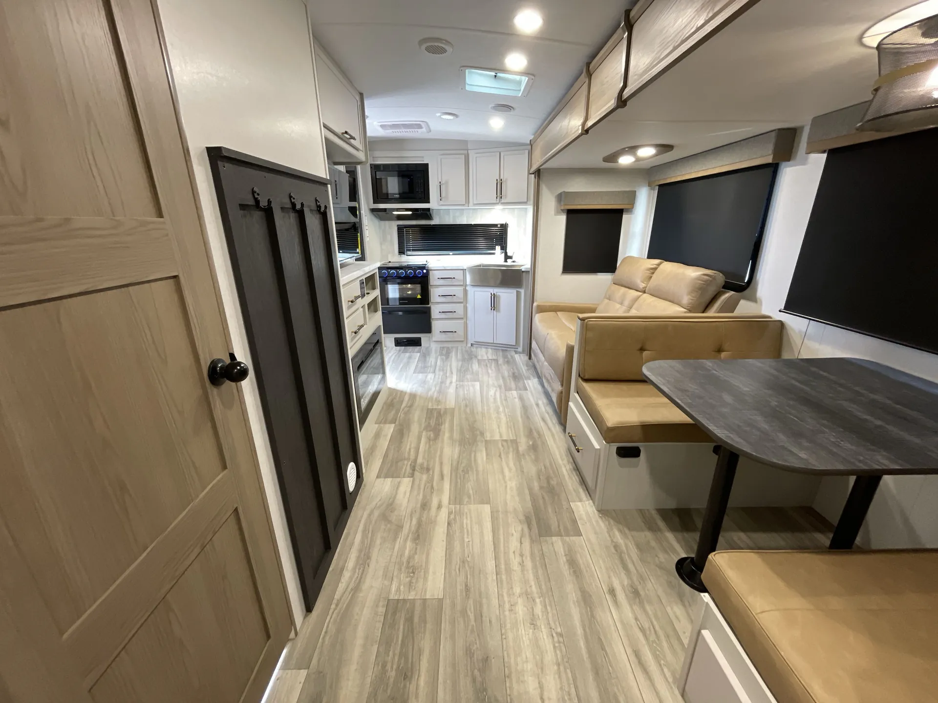 2025 Dutchmen Astoria 2623RK — living area main