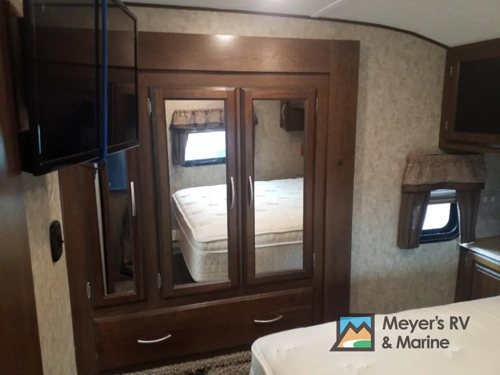 2018 Prime Time Crusader 295RST, Photos photo 17