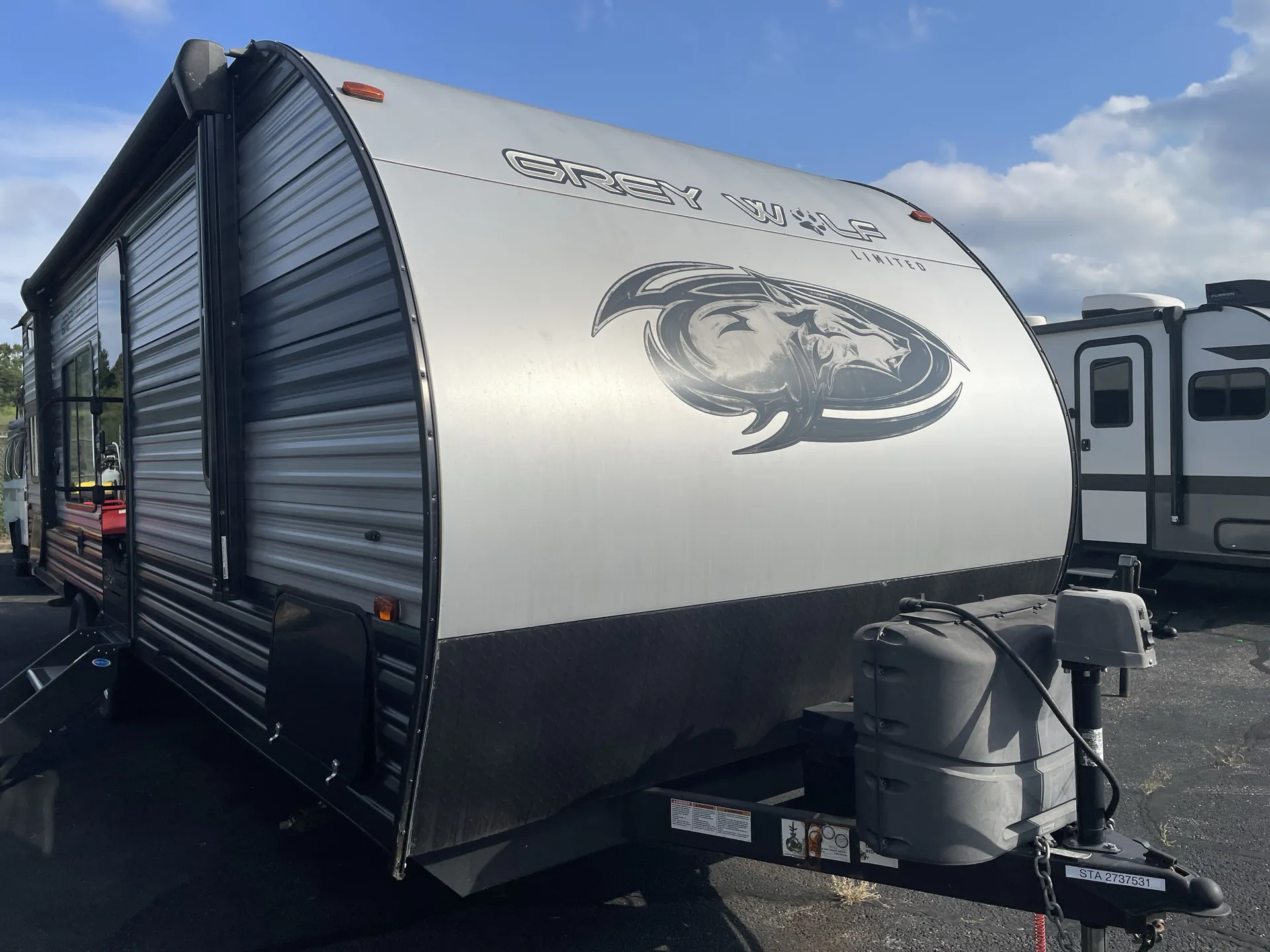 2022 Forest River Cherokee Grey Wolf 26DJSE