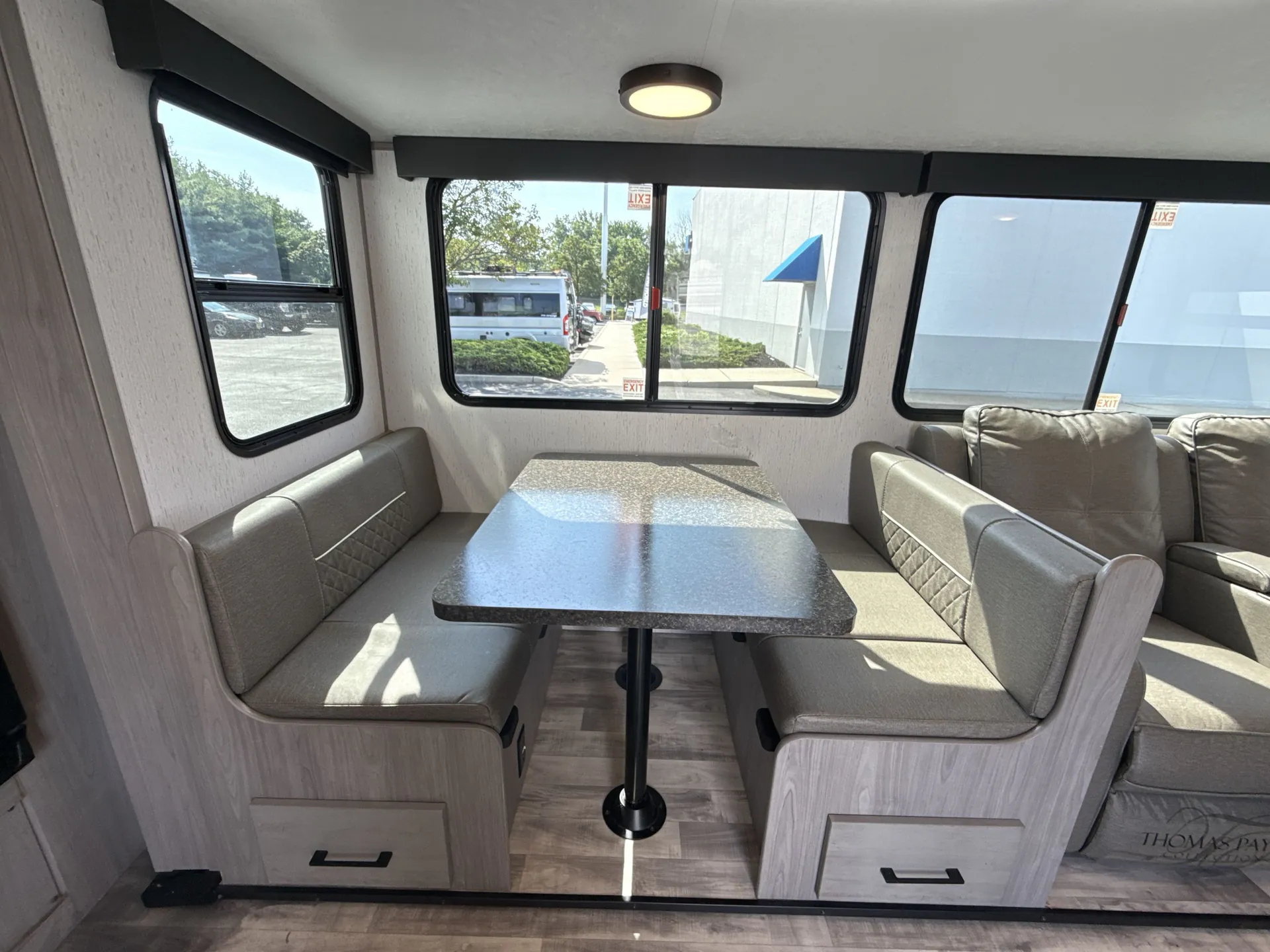 2023 Dutchmen Kodiak Ultra-Lite Ultra-Lite 257RKSL — living area main
