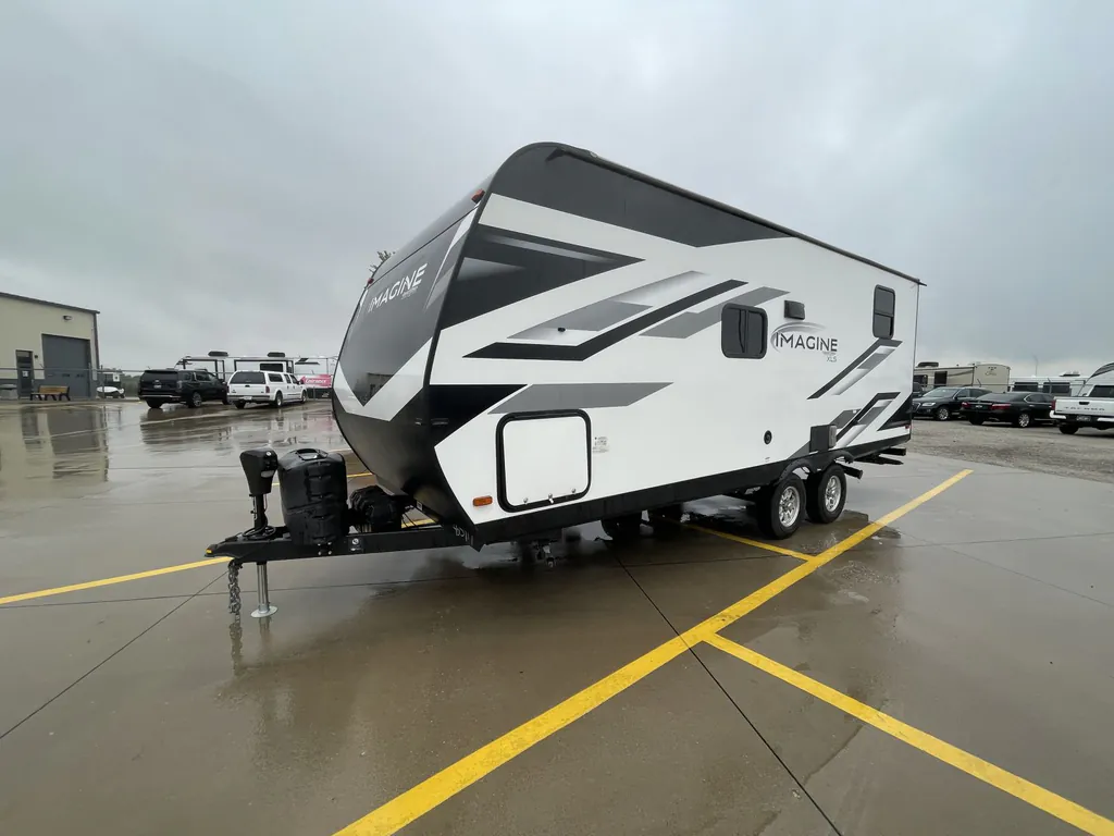 2022 Grand Design Imagine XLS 21BHE, Photos photo 3