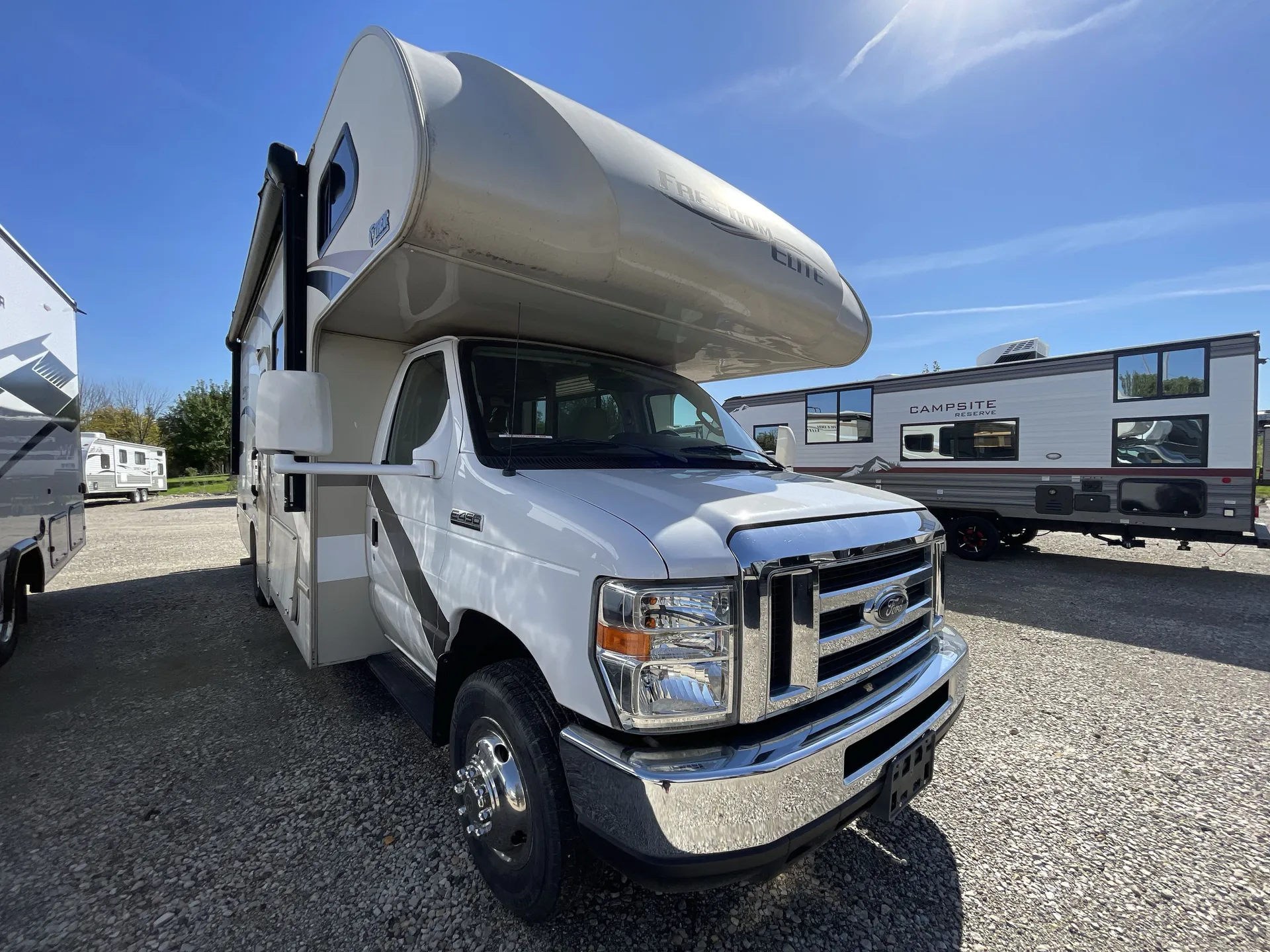 2017 Thor Motor Coach Freedom Elite 26HE - Photo 2