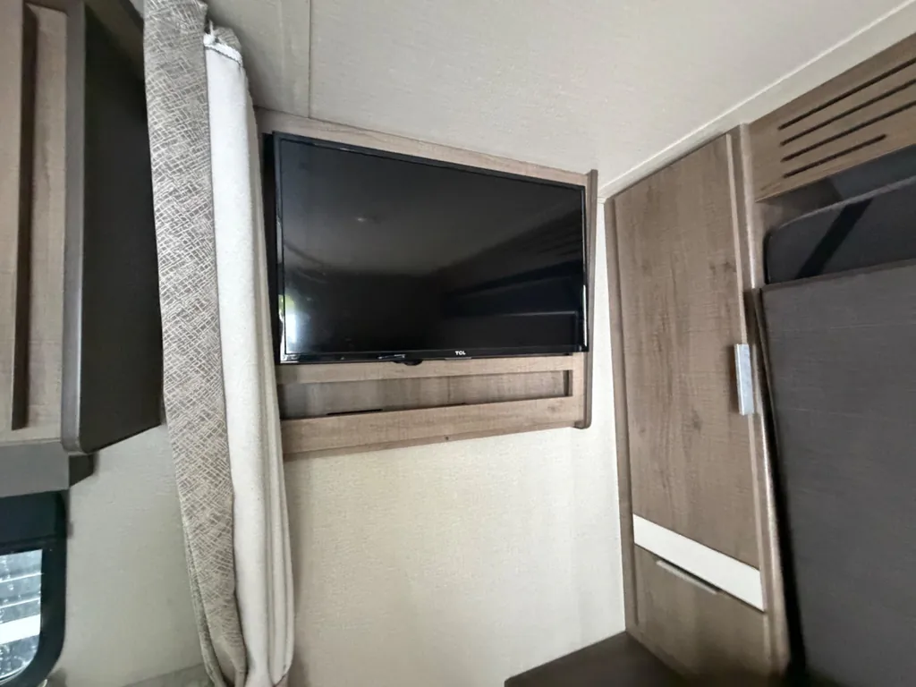 2020 Grand Design Imagine XLS 21BHE, Photos photo 16