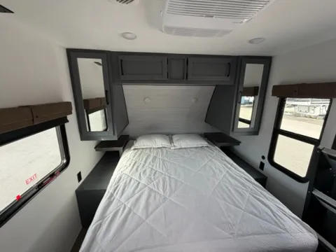2026 Palomino Puma 337BH, Photos photo 23