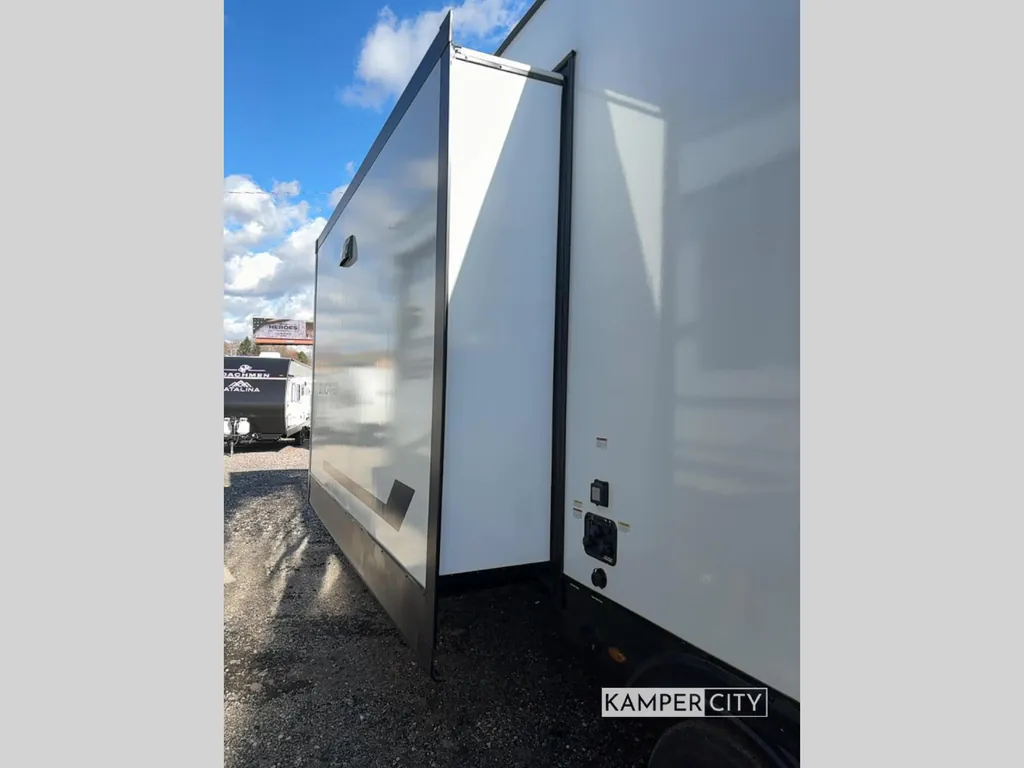 2026 Forest River Sandpiper Destination Trailers 389HBFL, Photos photo 5