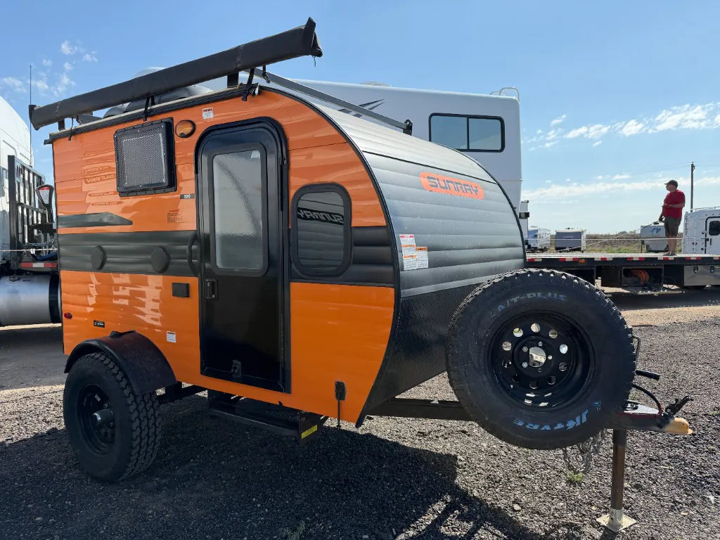 2022 Sunset Park RV SunRay 109 - Photo 2