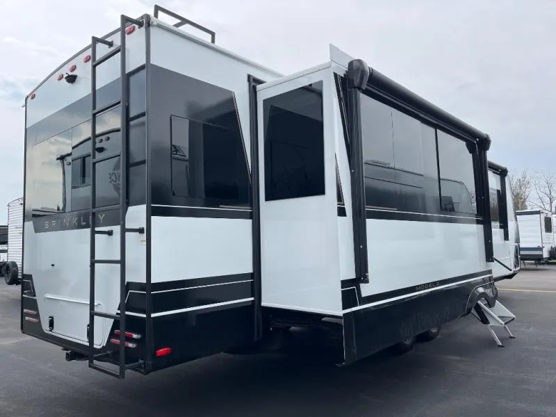2026 Brinkley Model Z AIR 310 - Photo 3