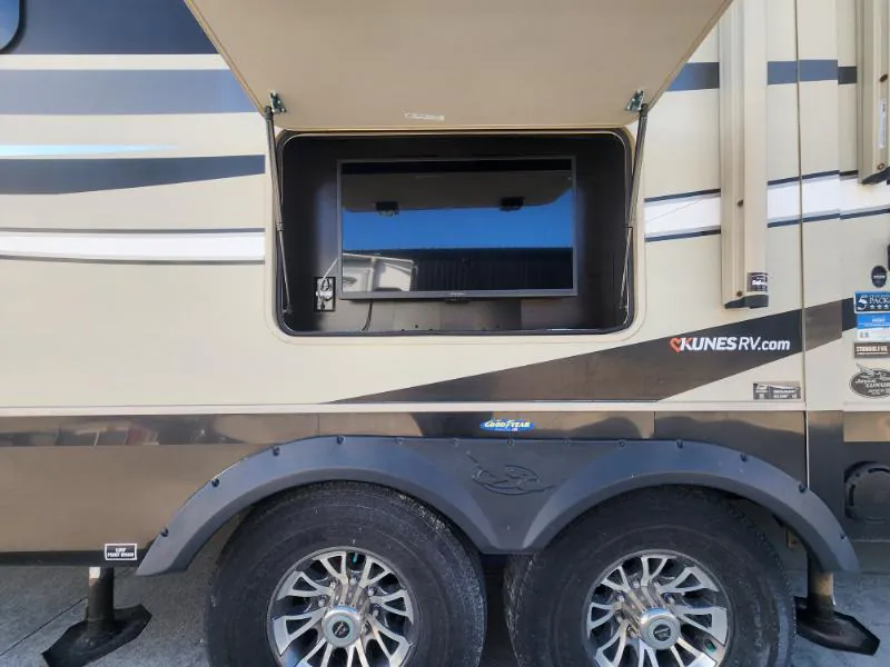 2021 Jayco Pinnacle 36FBTS, Photos photo 78