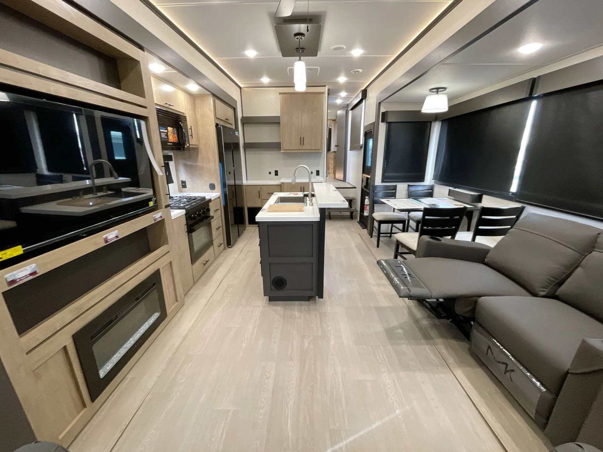 2026 Forest River Campsite Elite 32BAM — living area main