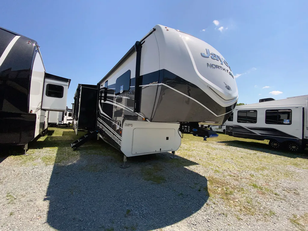 2026 Jayco North Point 395DSDB, Photos photo 10