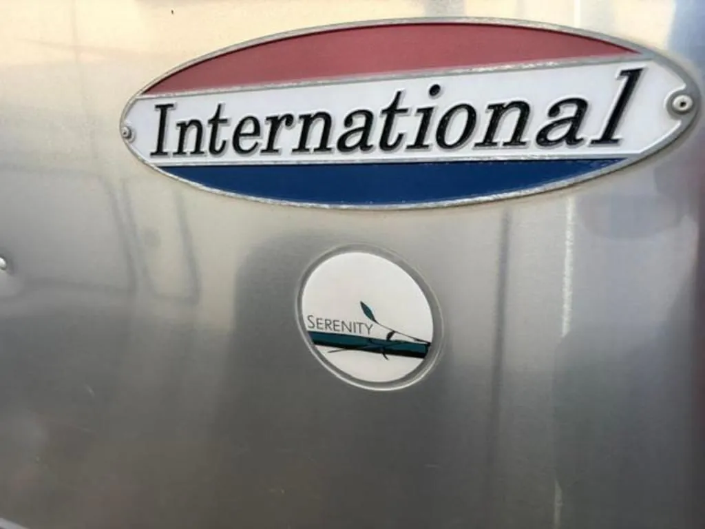 2018 Airstream International Serenity 25RB - Photo 3