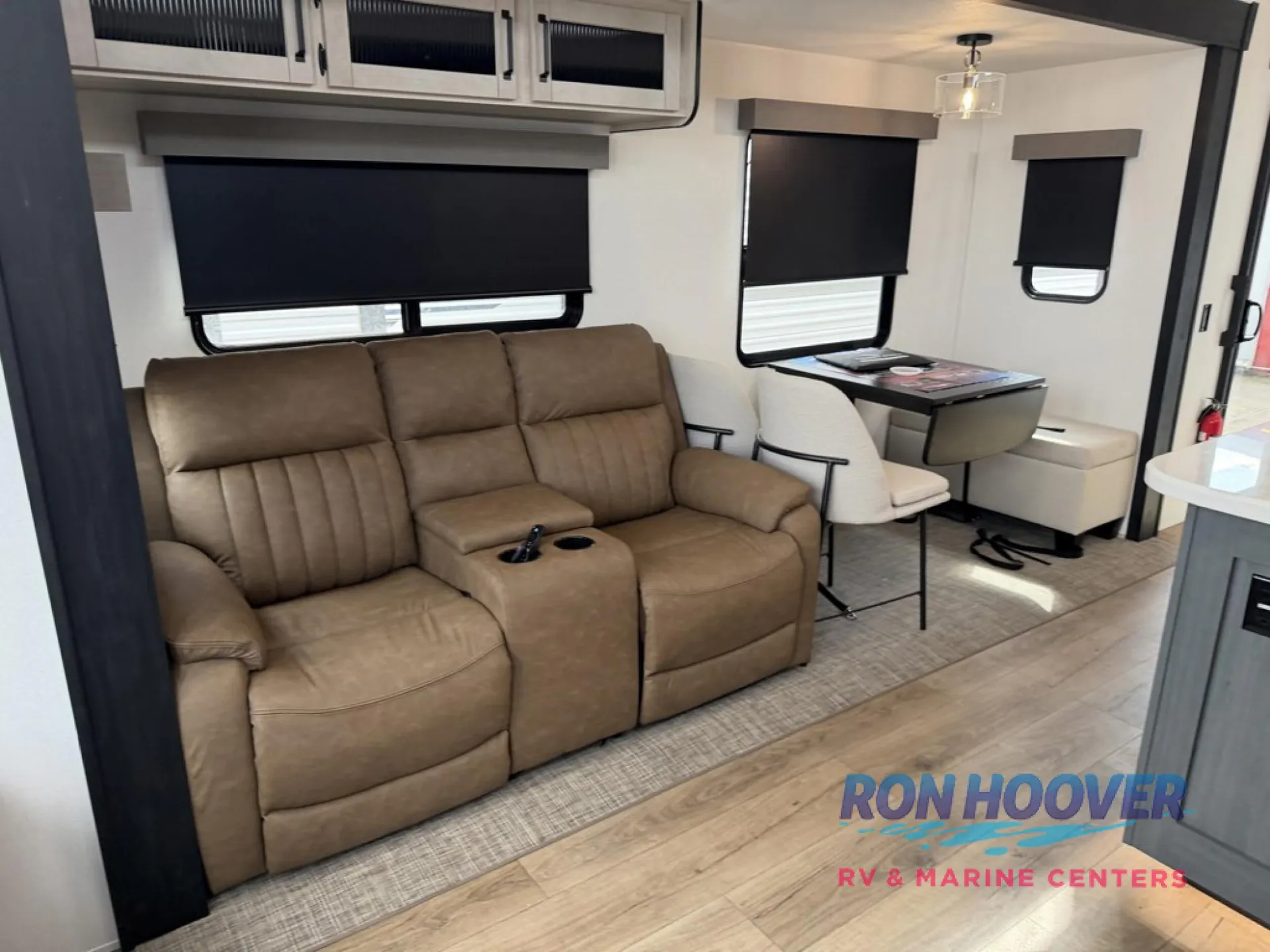 2026 Forest River Puma Vista 402LFT — Photo 7