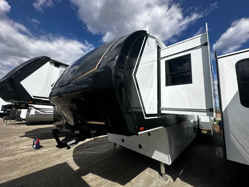 2026 Brinkley Model Z 3600, Photos photo 30