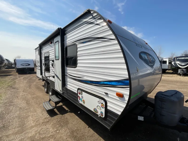 2019 Palomino Puma XLE Lite 22RBC - Photo 2