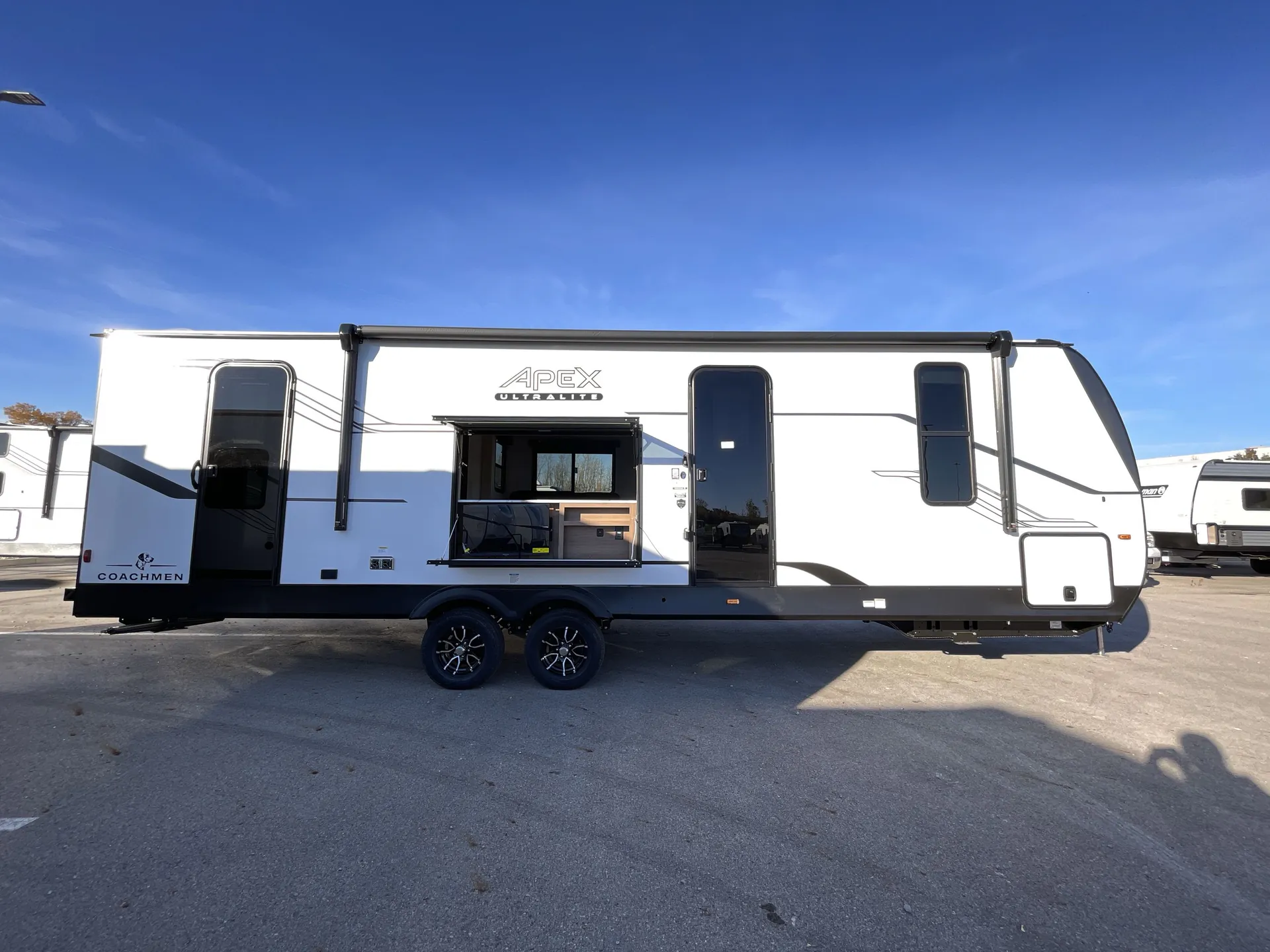 2026 Coachmen Apex Ultra-Lite 246BARV — campside