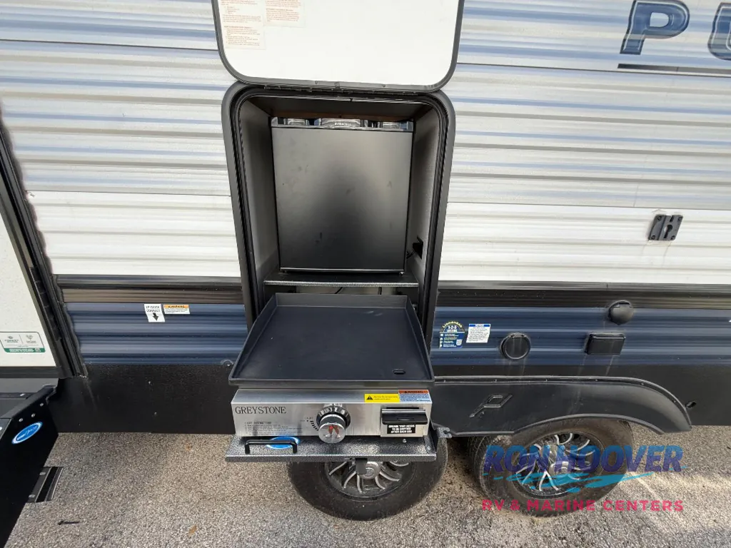 2025 Palomino Puma 337BH, Photos photo 18
