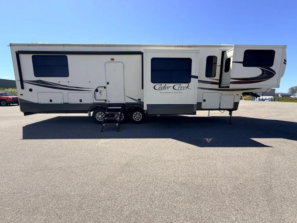 2018 Forest River RV Cedar Creek Silverback 37RTH - Main photo