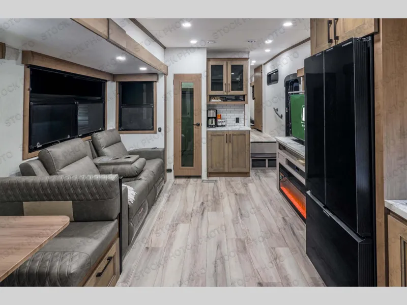 2026 KZ Durango Half-Ton 240RKD - Photo 3