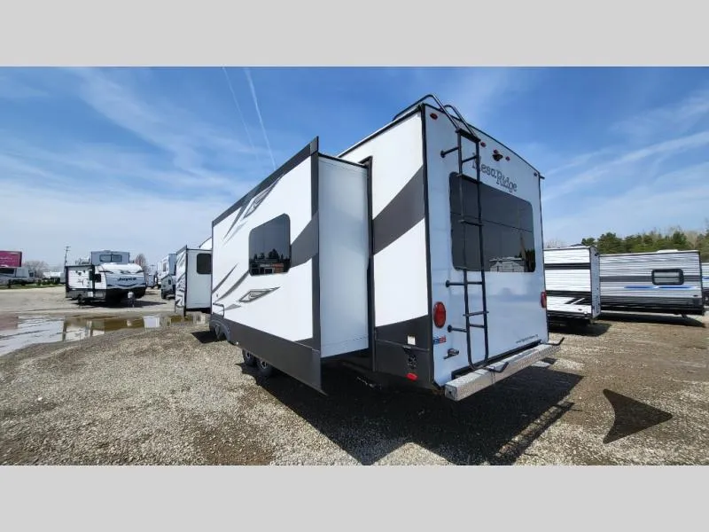2019 Highland Ridge Mesa Ridge 324RES - Photo 2